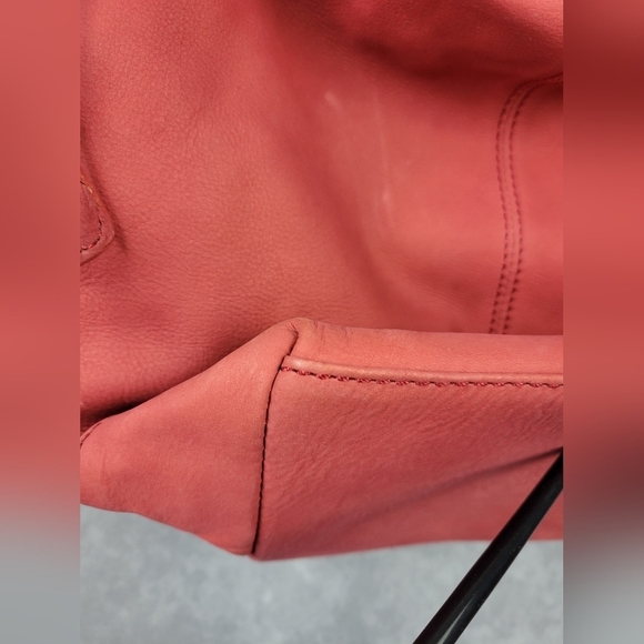 Donald J Pliner Apricot Bucket Shoulder Bag Med - Picture 13 of 16